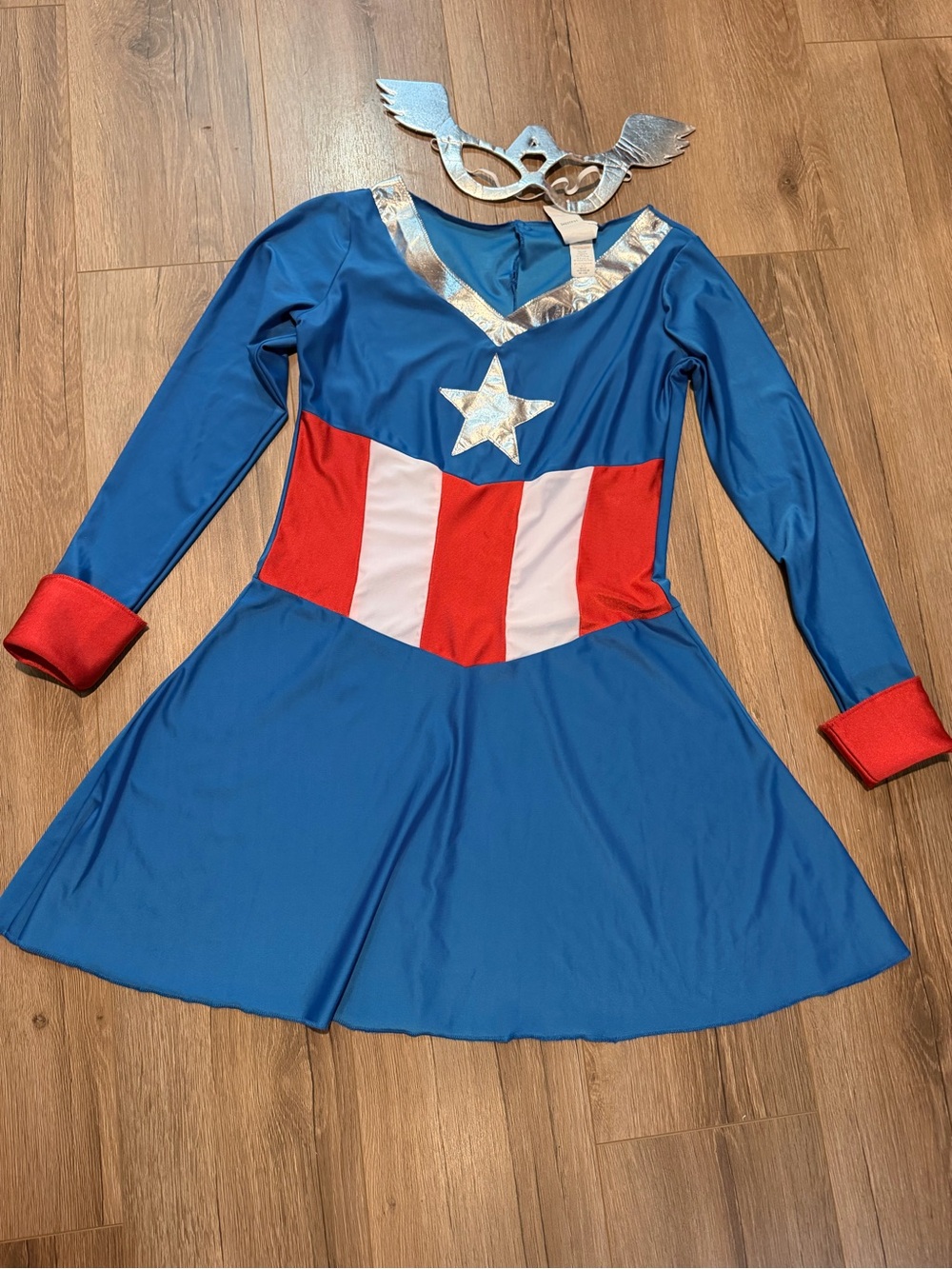 Marvel Rubie’s American Dream Captain America Women’s Dress Costume Halloween